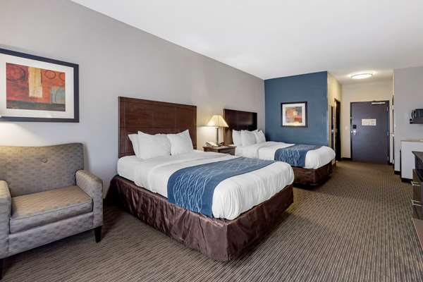  - Comfort Inn & Suites Airport Oklahoma City - I-40, Exit 144