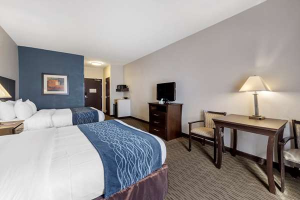  - Comfort Inn & Suites Airport Oklahoma City - I-40, Exit 144