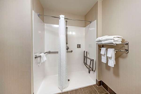 Suite - Comfort Inn & Suites Airport Oklahoma City - I-40, Exit 144