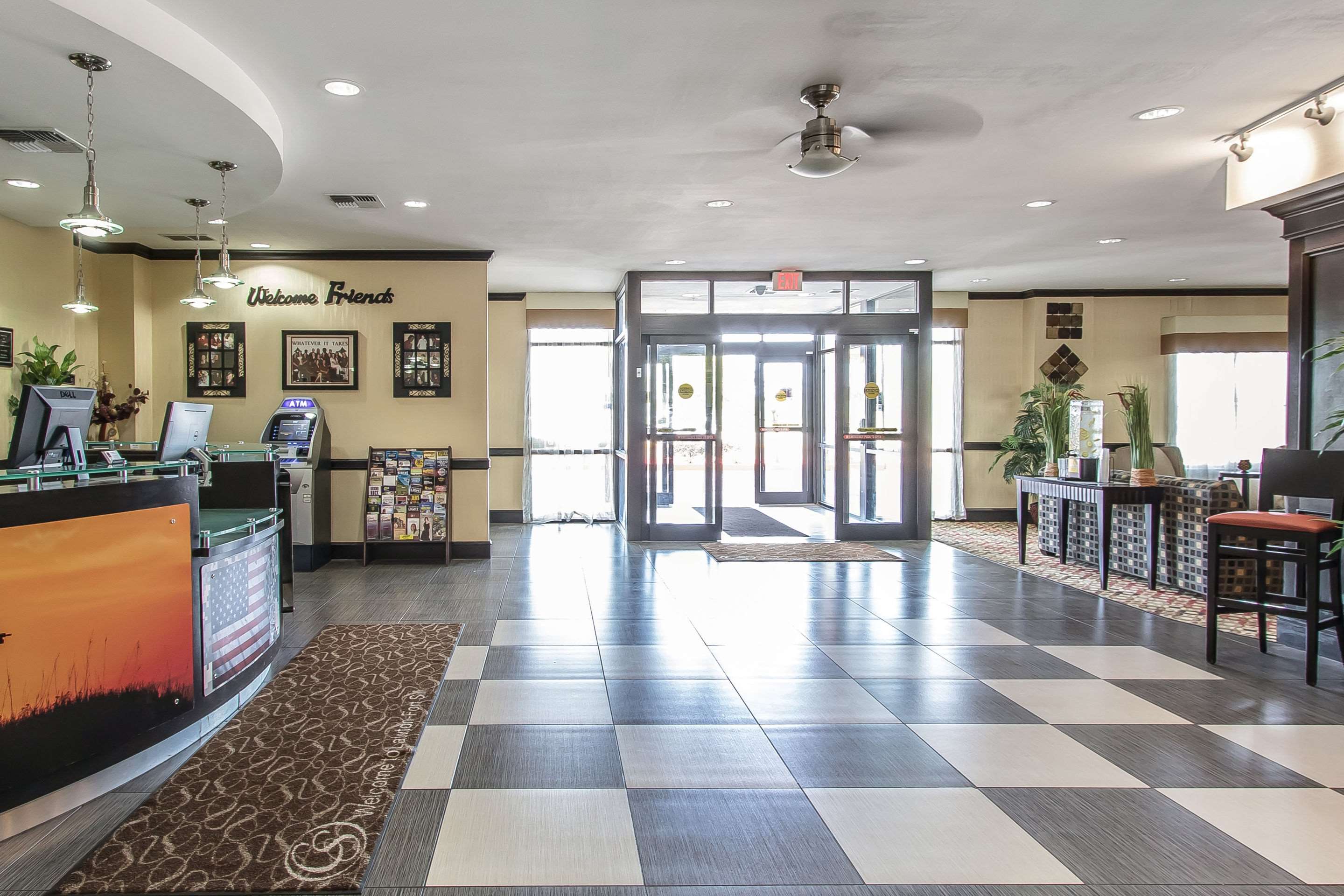 Lobby | Comfort Suites Lawton Near Fort Sill