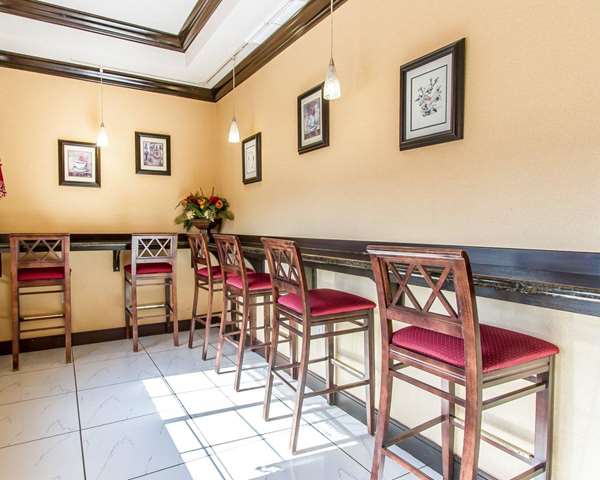 Amenities - Comfort Inn & Suites Atoka