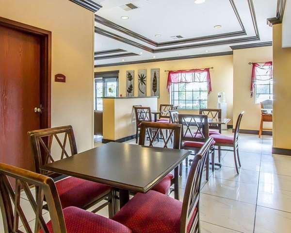 Amenities - Comfort Inn & Suites Atoka