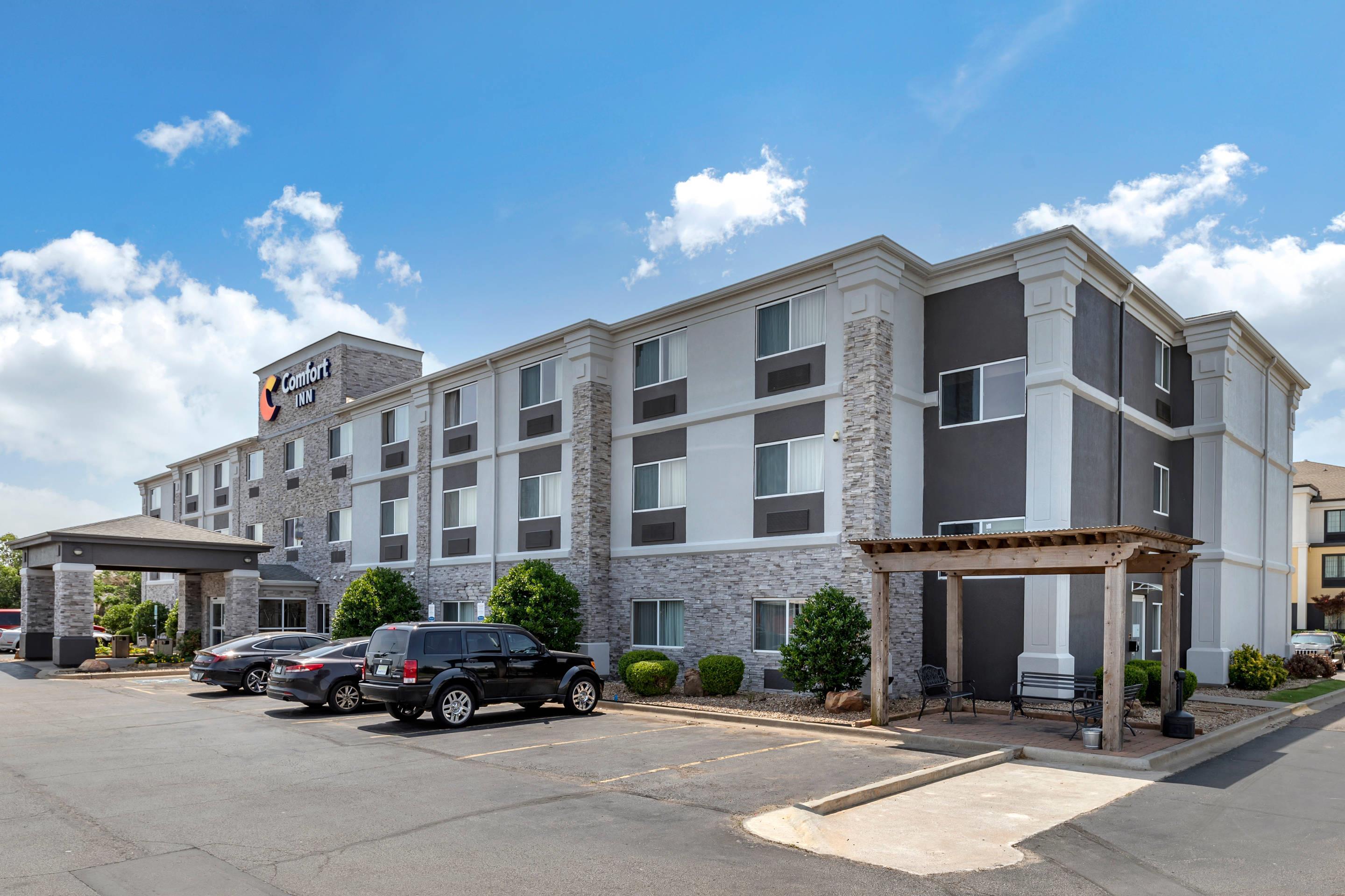 Hotel exterior | Comfort Inn Oklahoma City
