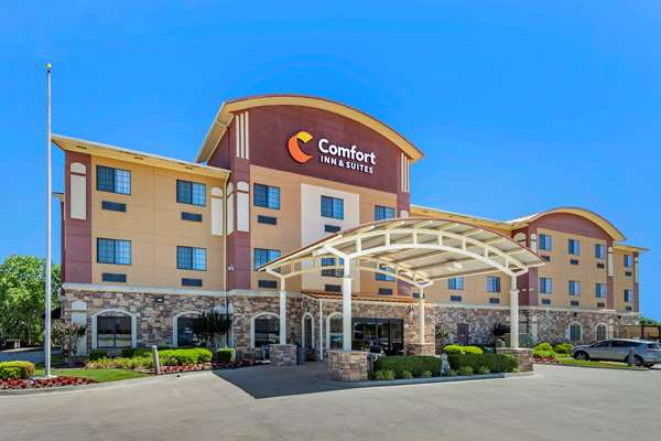 Exterior view - Comfort Inn & Suites Glenpool