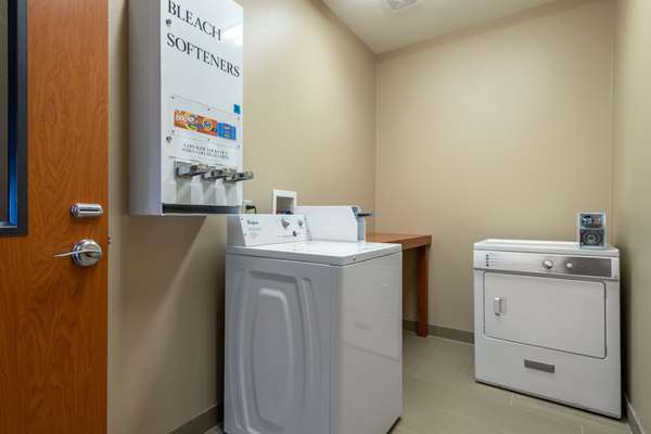 Amenities - Comfort Inn & Suites Glenpool