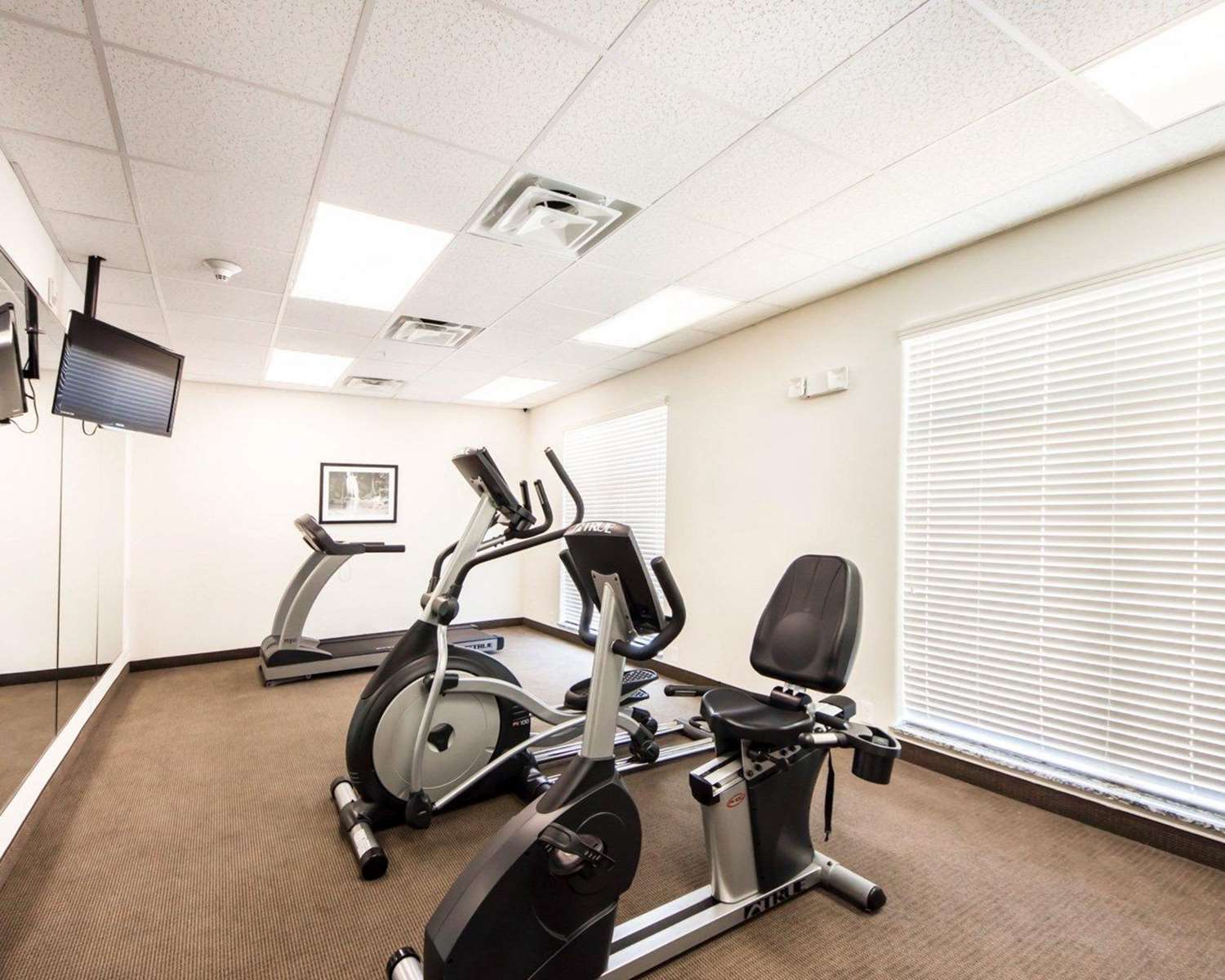 Sleep Inn & Suites Hennessey, OK See Discounts