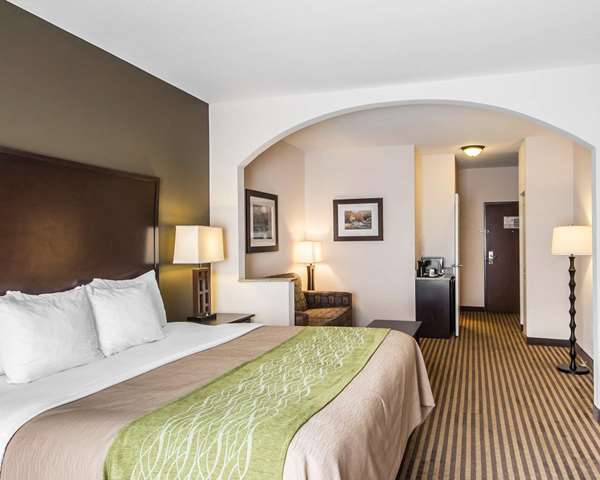 Suite - Comfort Inn & Suites Alva