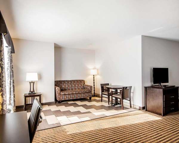 Suite - Comfort Inn & Suites Alva