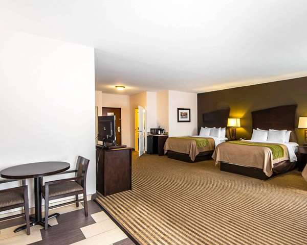 Suite - Comfort Inn & Suites Alva