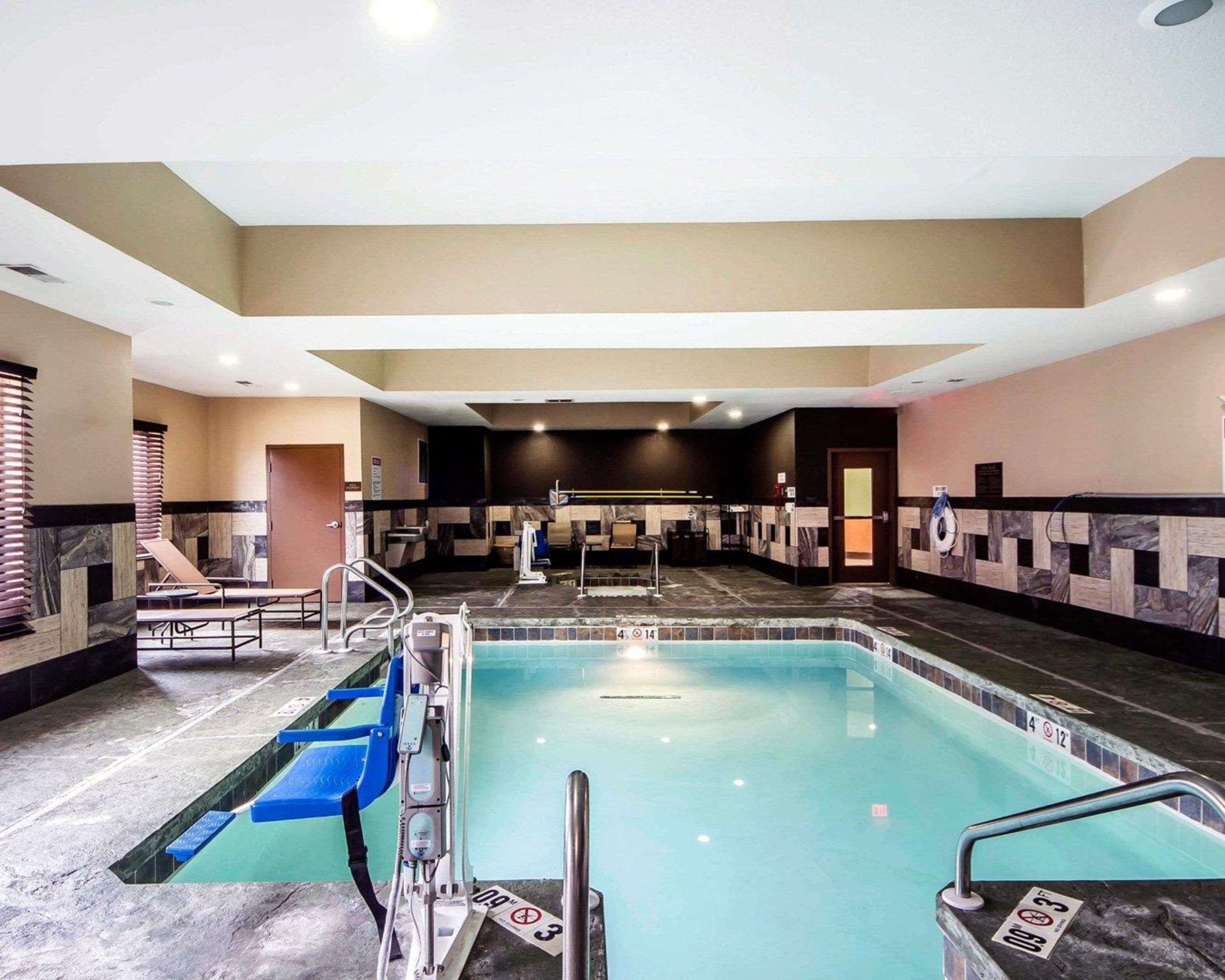 Indoor pool with hot tub